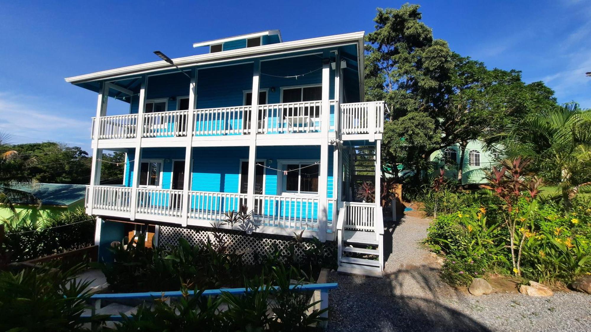 Guava Grove Resort & Villas Sandy Bay Eksteriør billede