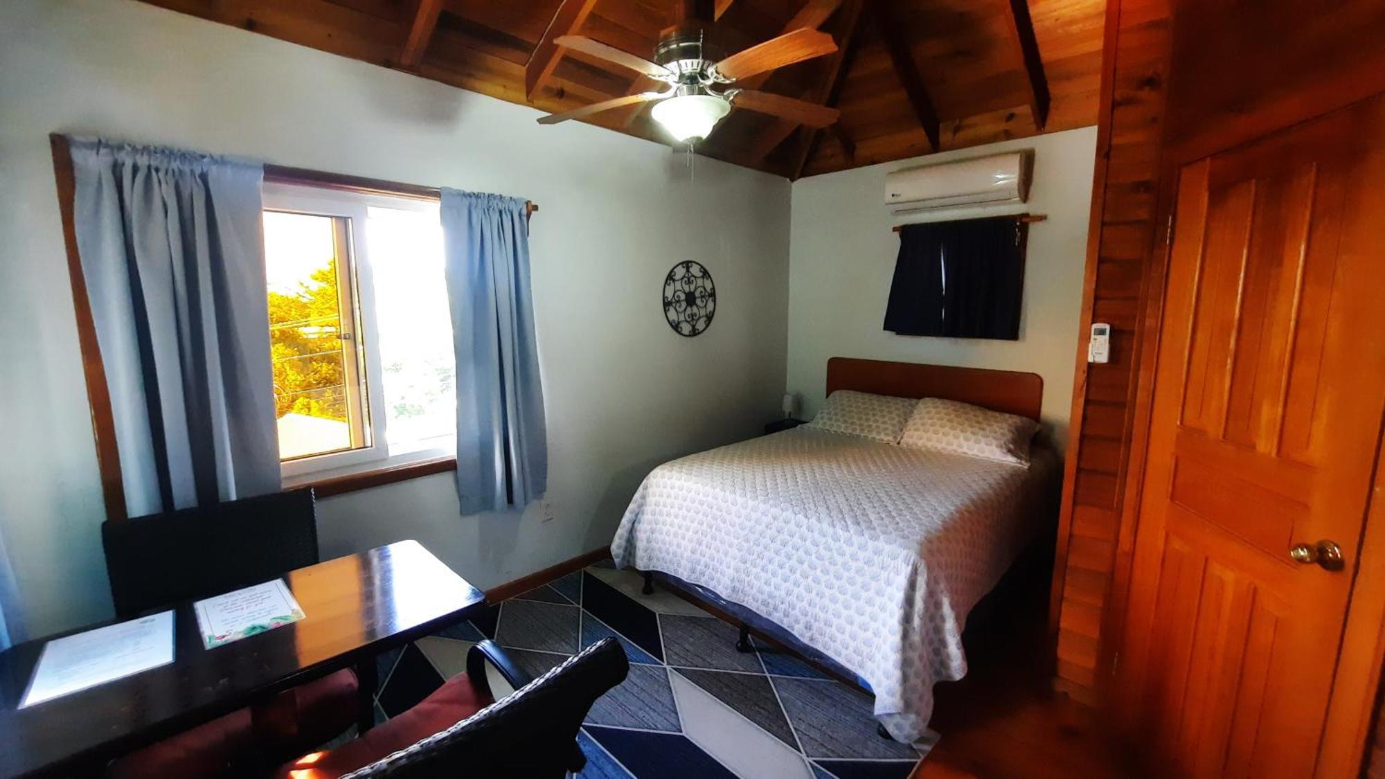 Guava Grove Resort & Villas Sandy Bay Eksteriør billede